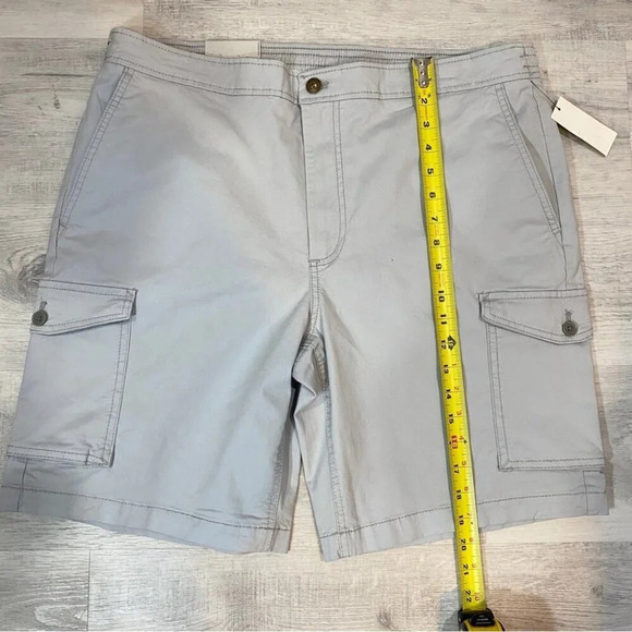 NWT Van Heusen Cargo Shorts 36 Stretch Cotton 8in Inseam- Stone Grey - Picture 6 of 16